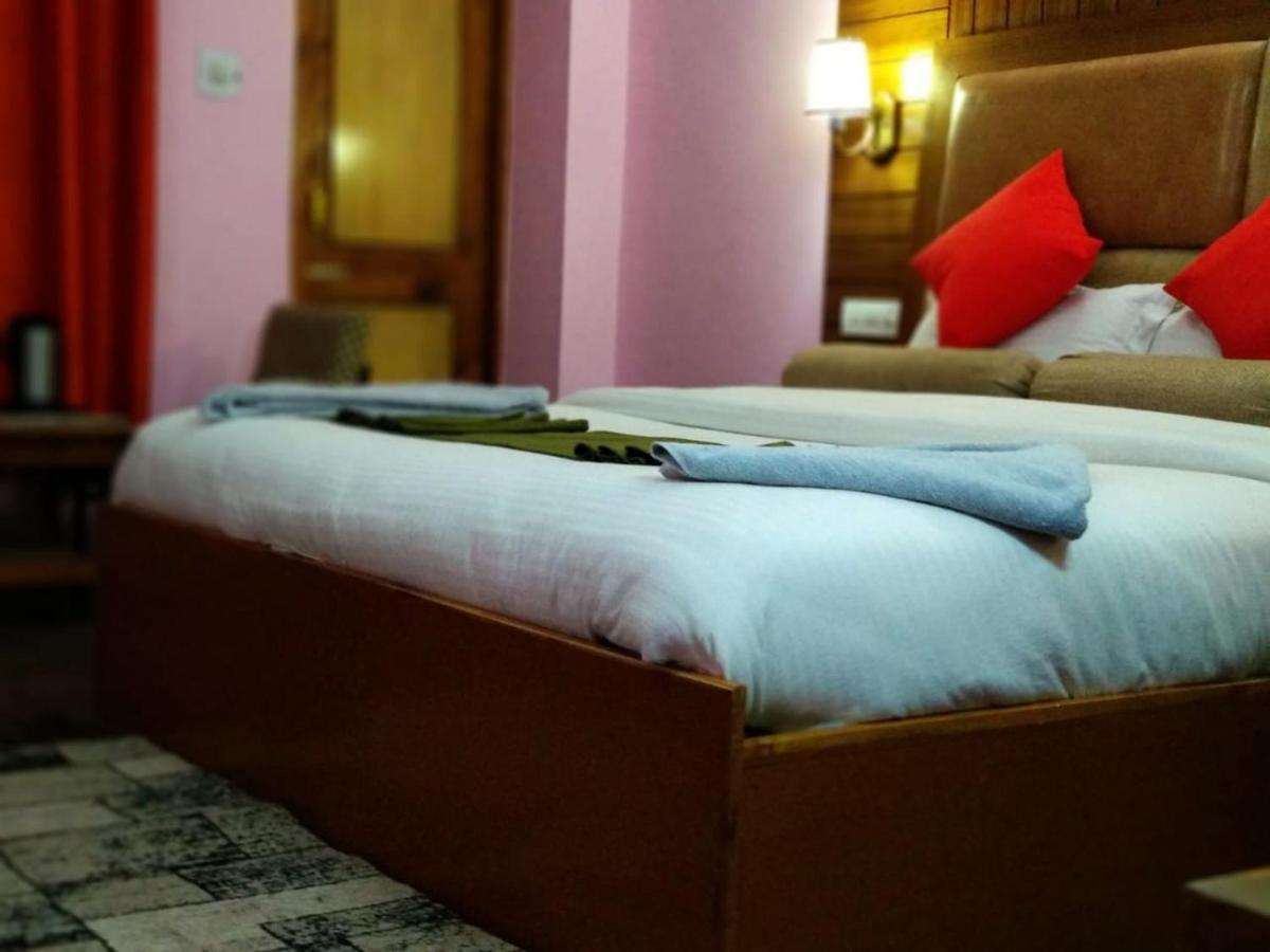 Dormico'S Hotel Snowbird Manāli Εξωτερικό φωτογραφία