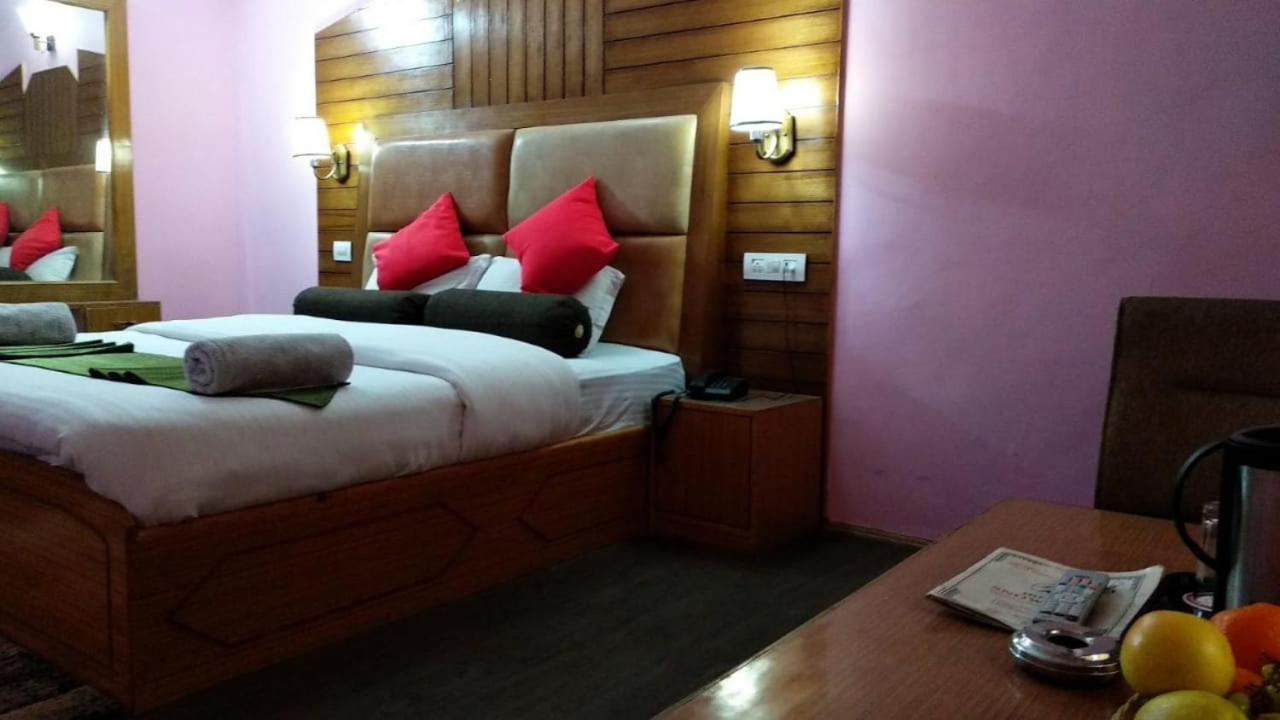 Dormico'S Hotel Snowbird Manāli Εξωτερικό φωτογραφία