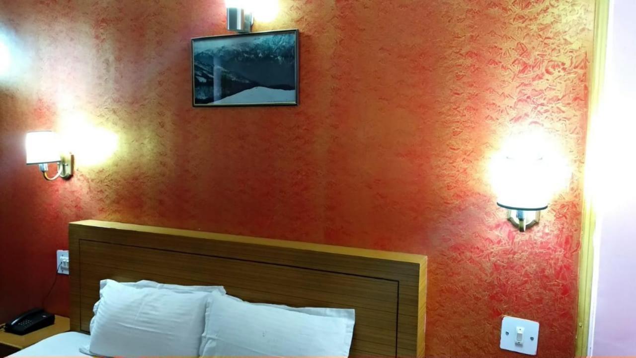 Dormico'S Hotel Snowbird Manāli Εξωτερικό φωτογραφία