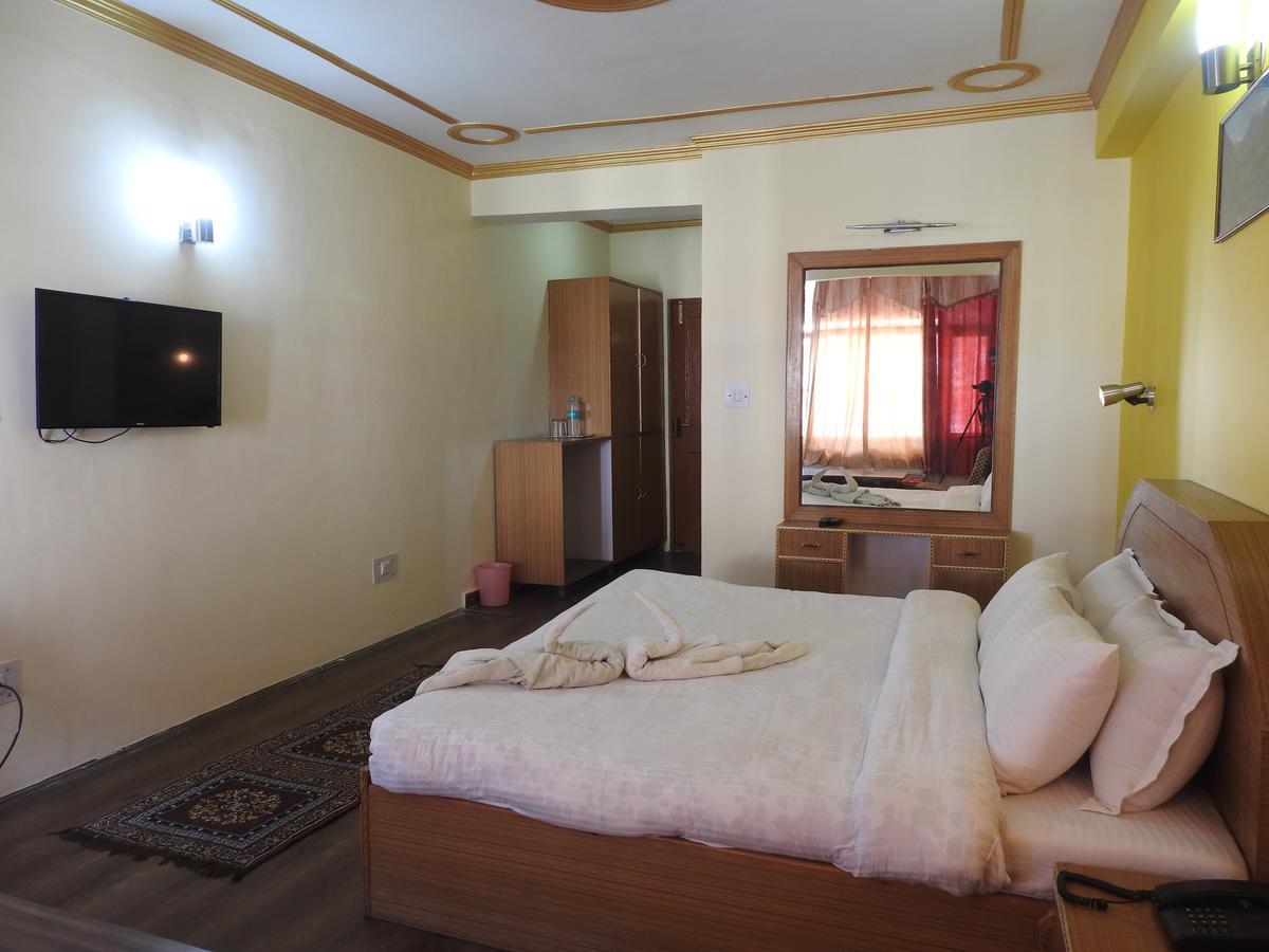 Dormico'S Hotel Snowbird Manāli Εξωτερικό φωτογραφία