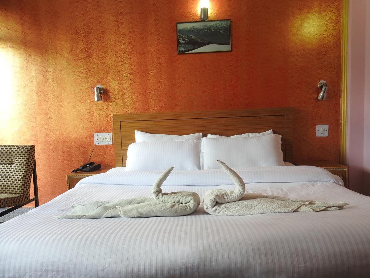 Dormico'S Hotel Snowbird Manāli Εξωτερικό φωτογραφία