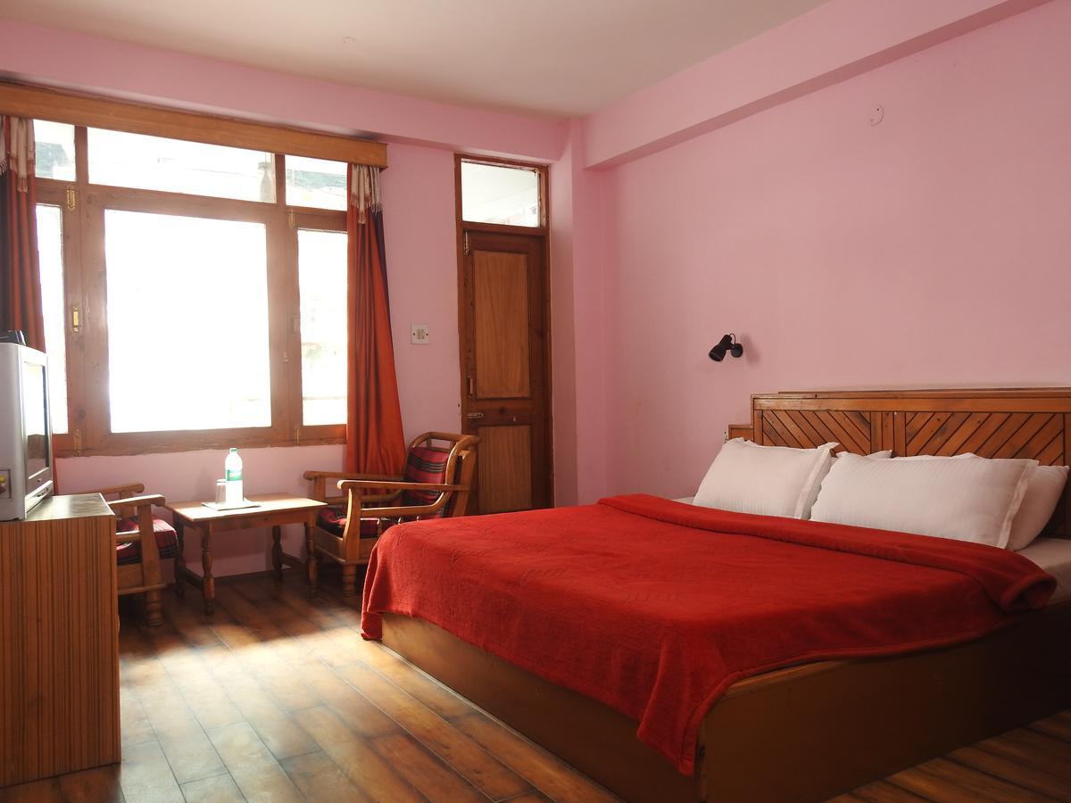 Dormico'S Hotel Snowbird Manāli Εξωτερικό φωτογραφία